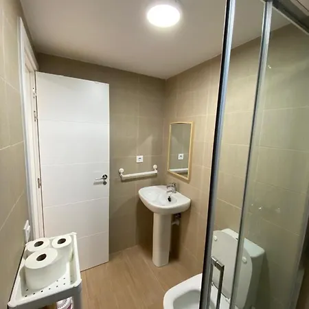 With Parking By Wayra Apartment *